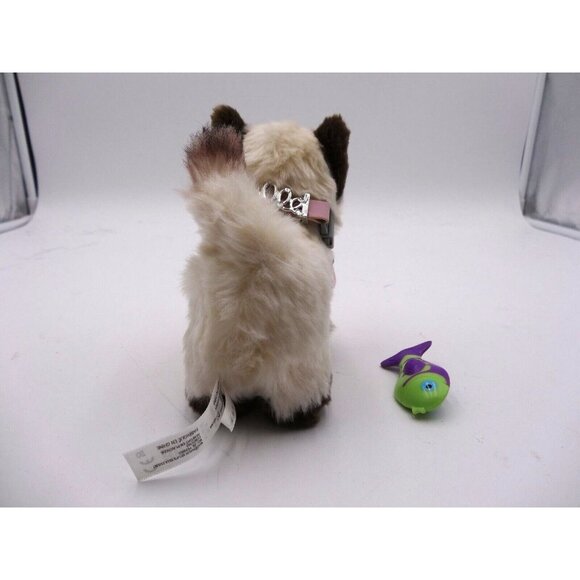 American Girl Rascal Himalayan Siamese Cat with Magnetic Fish and Collar‎ 2014 - Picture 8 of 16